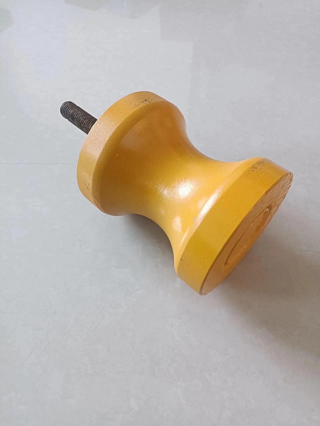 idler roller assembly